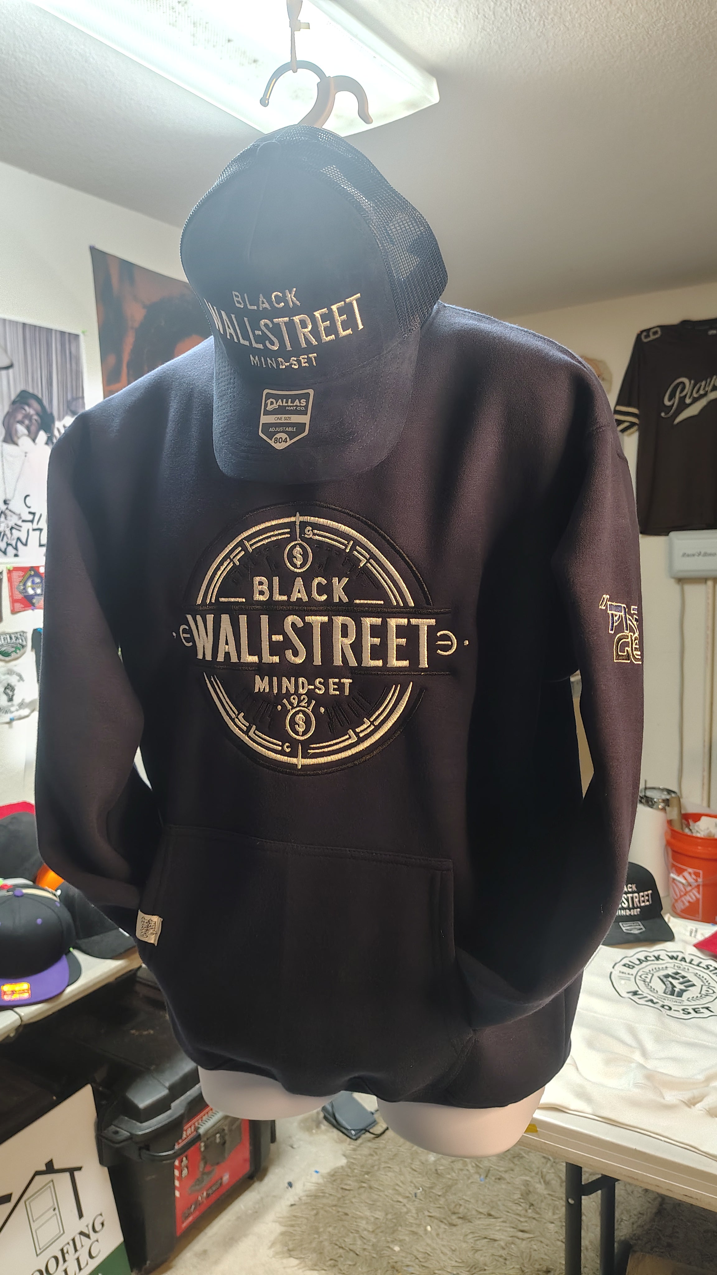 Black Wallstreet Mindset Fleece Set
